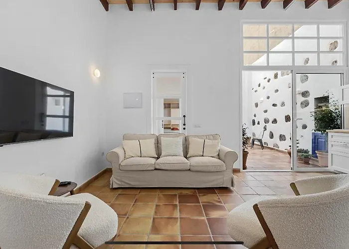 Luxury House Grand *